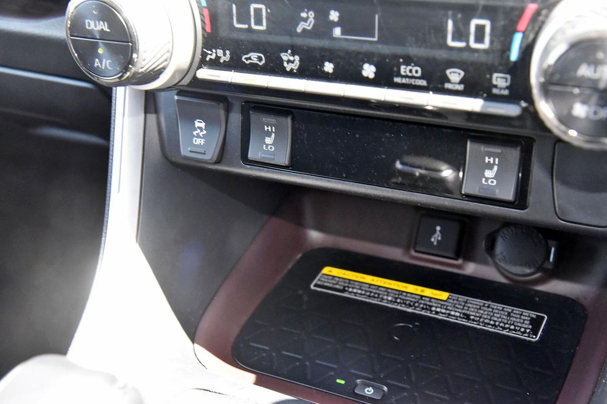 2021 Toyota RAV4 Cruiser AXAH54R