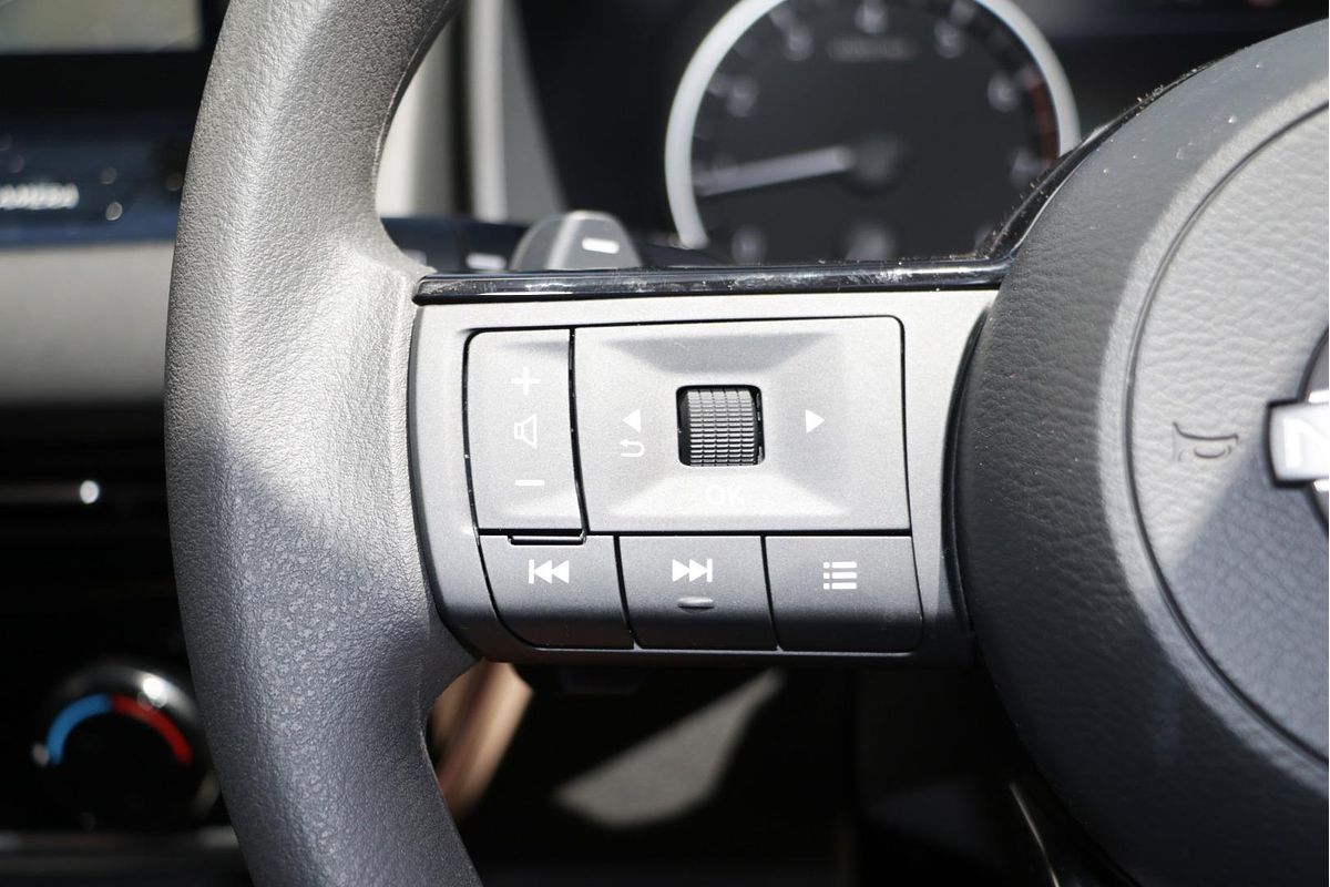 2024 Nissan QASHQAI ST+ J12