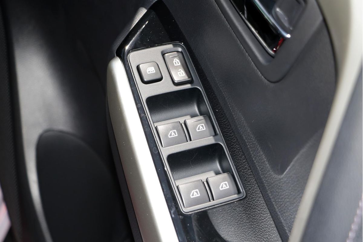 2024 Mitsubishi Pajero Sport GLS QG