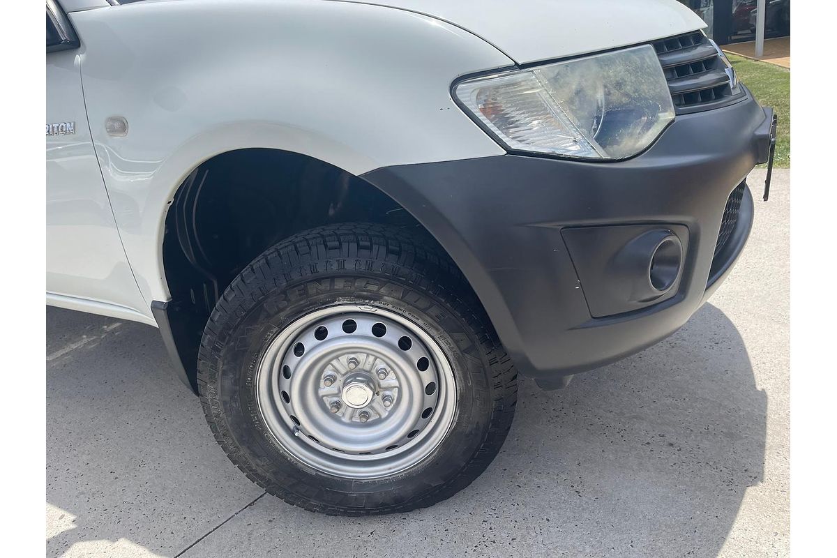 2014 Mitsubishi Triton GL MN Rear Wheel Drive