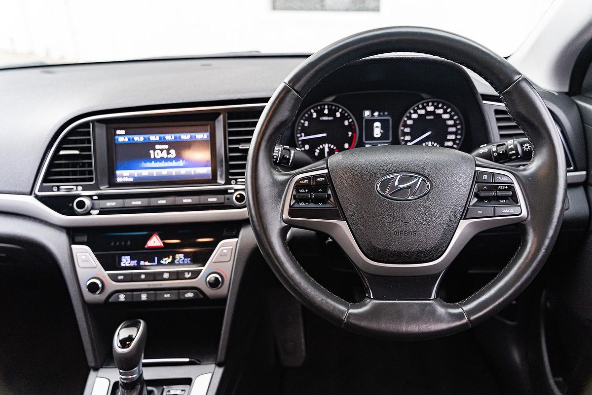 2017 Hyundai Elantra Elite AD