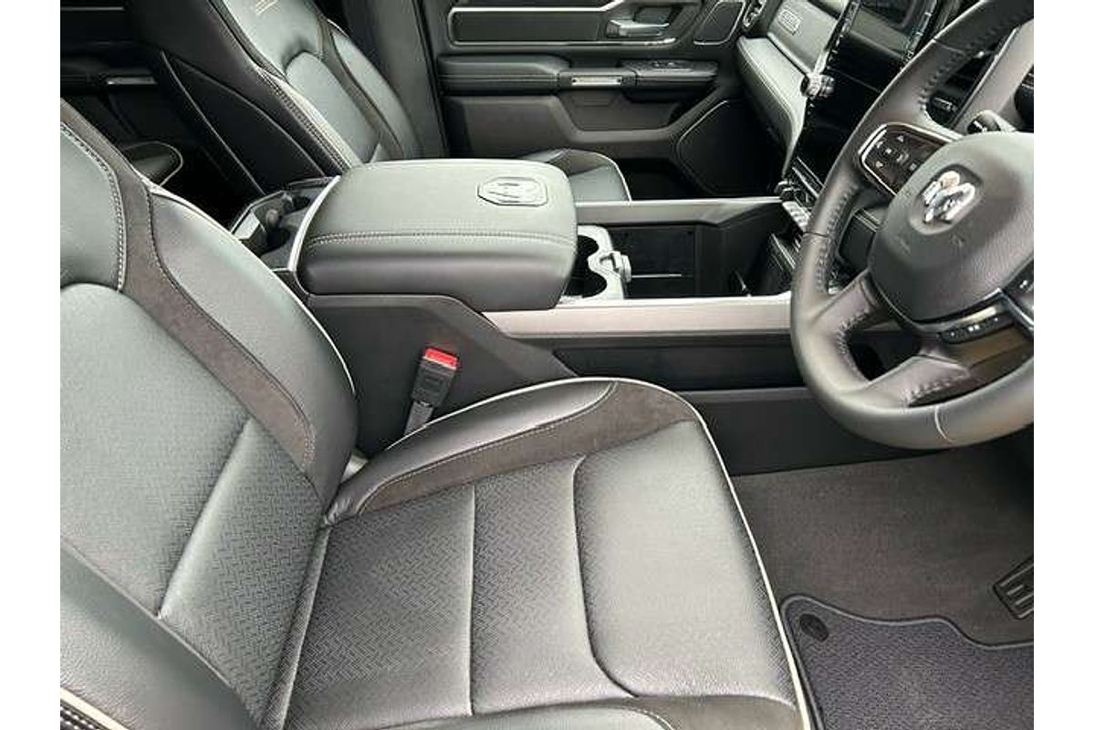 2024 RAM 1500 Laramie DT 4X4 SWB