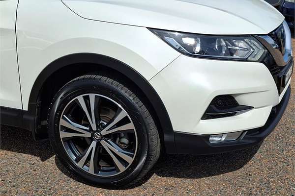 2018 Nissan QASHQAI ST-L J11 Series 2