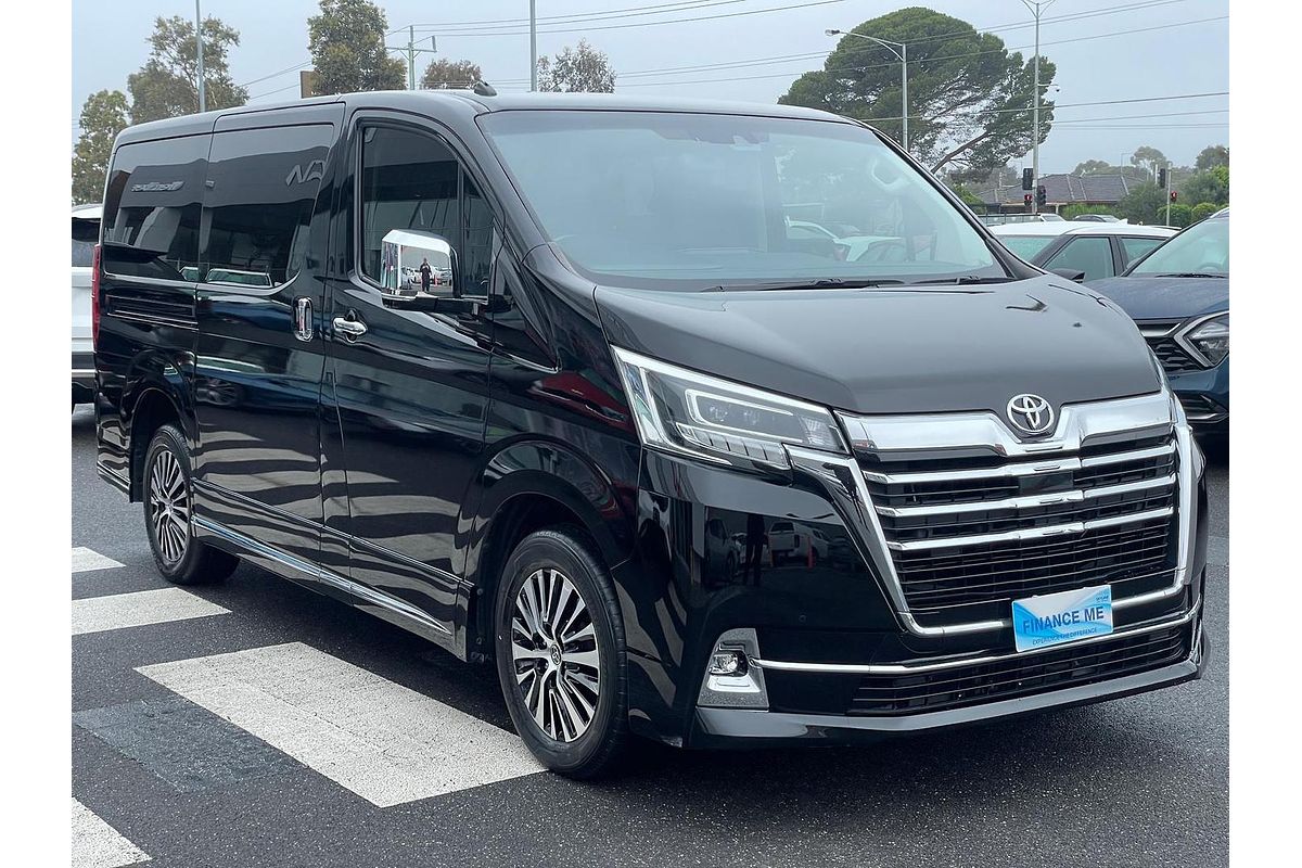 2019 Toyota Granvia GDH303R
