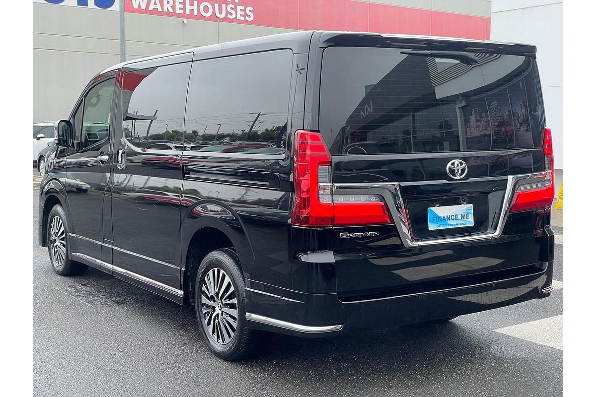 2019 Toyota Granvia GDH303R