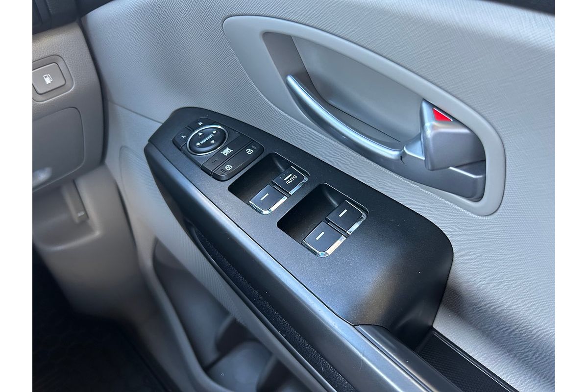2019 Kia Carnival YP PE MY20