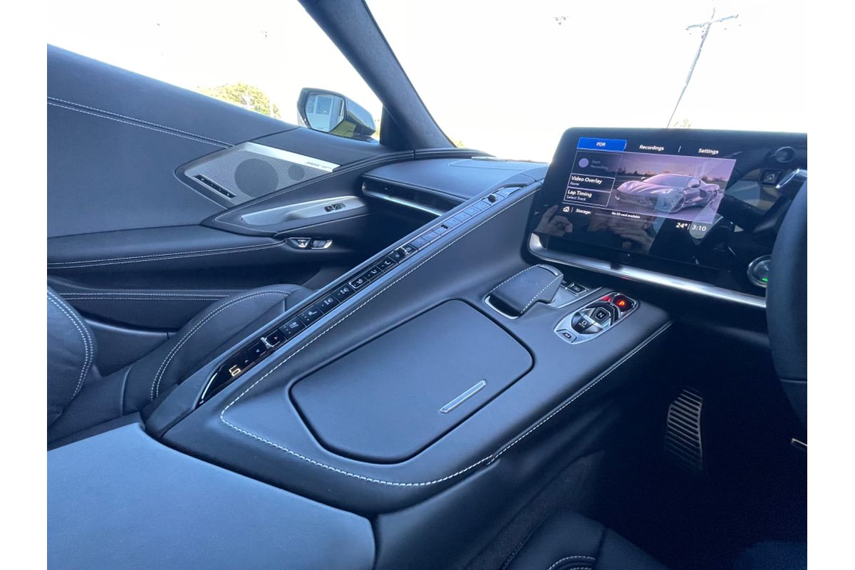 2024 Chevrolet Corvette Stingray 3LT C8