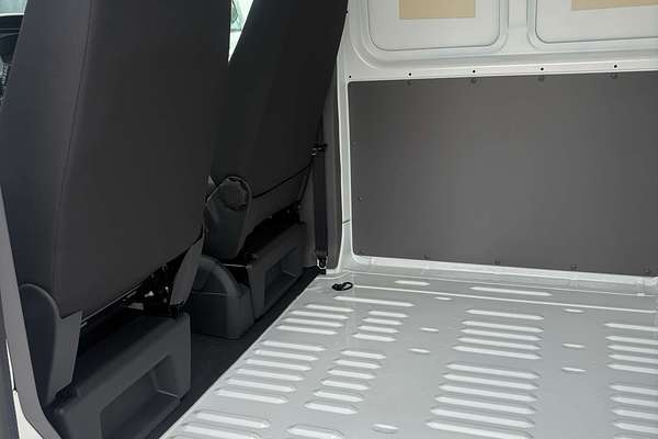 2024 Volkswagen Transporter TDI340 T6.1 LWB