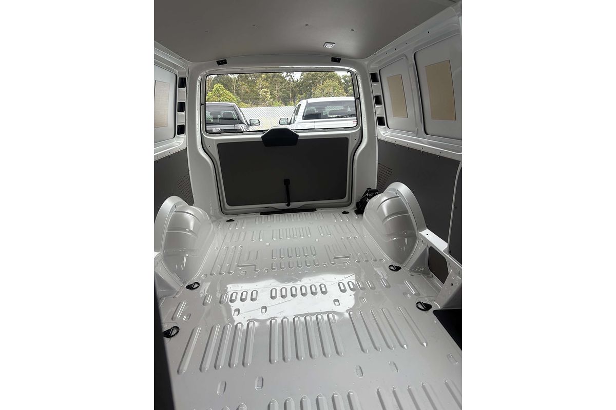 2024 Volkswagen Transporter TDI450 T6.1 LWB