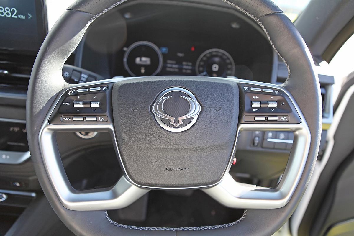 2023 SsangYong Rexton Adventure Y461