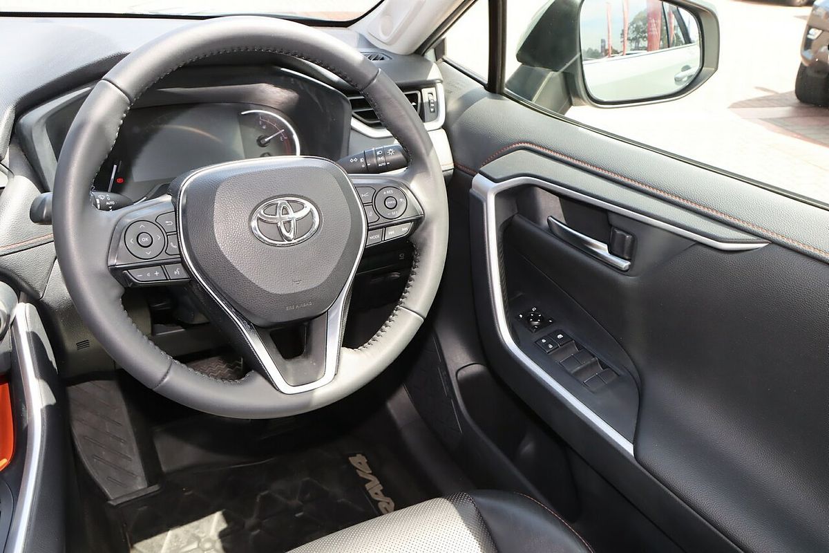 2019 Toyota RAV4 Edge AXAA54R