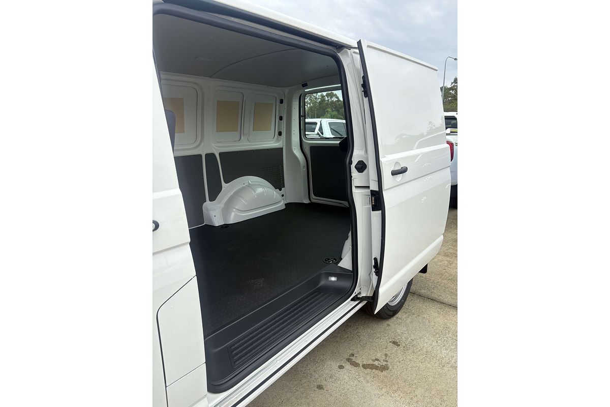 2024 Volkswagen Transporter TDI340 T6.1 SWB