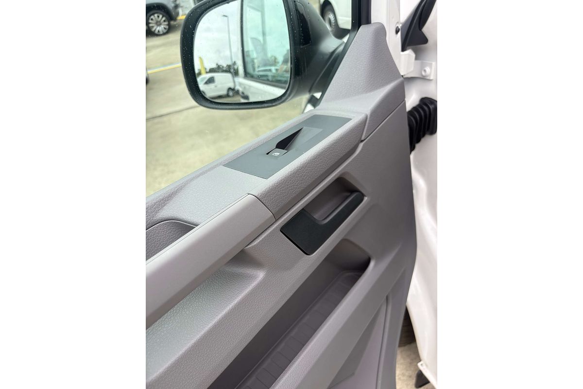 2024 Volkswagen Transporter TDI340 T6.1 SWB