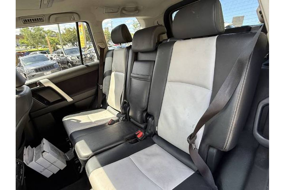 2015 Toyota Landcruiser Prado Altitude KDJ150R