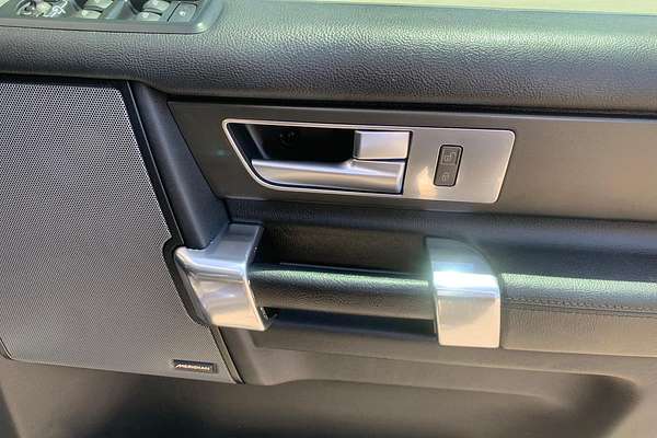 2014 Land Rover Discovery SDV6 SE Series 4