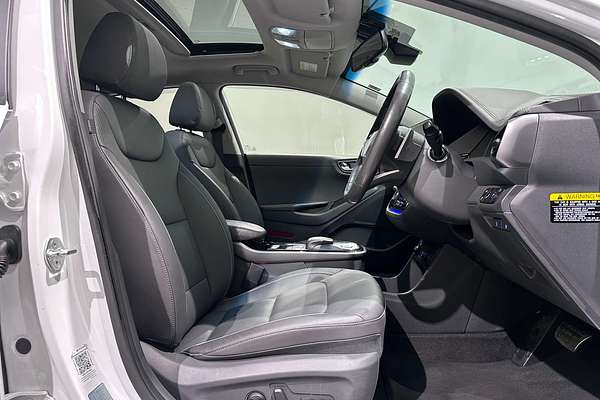 2019 Hyundai IONIQ Electric Premium AE.3