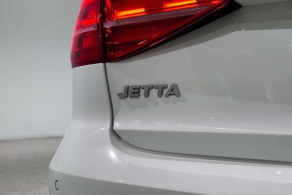 2015 Volkswagen Jetta 155TSI Highline Sport 1B