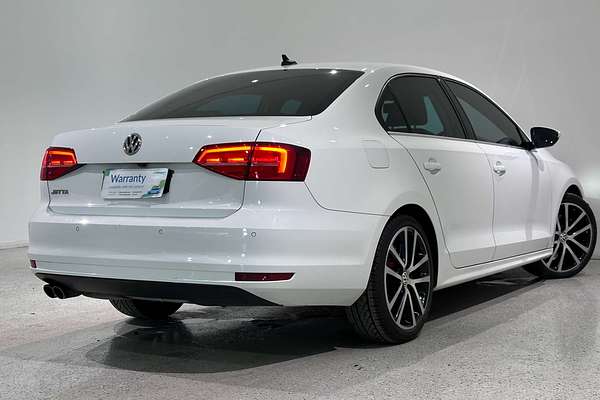 2015 Volkswagen Jetta 155TSI Highline Sport 1B