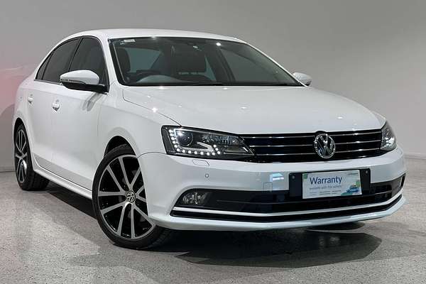 2015 Volkswagen Jetta 155TSI Highline Sport 1B
