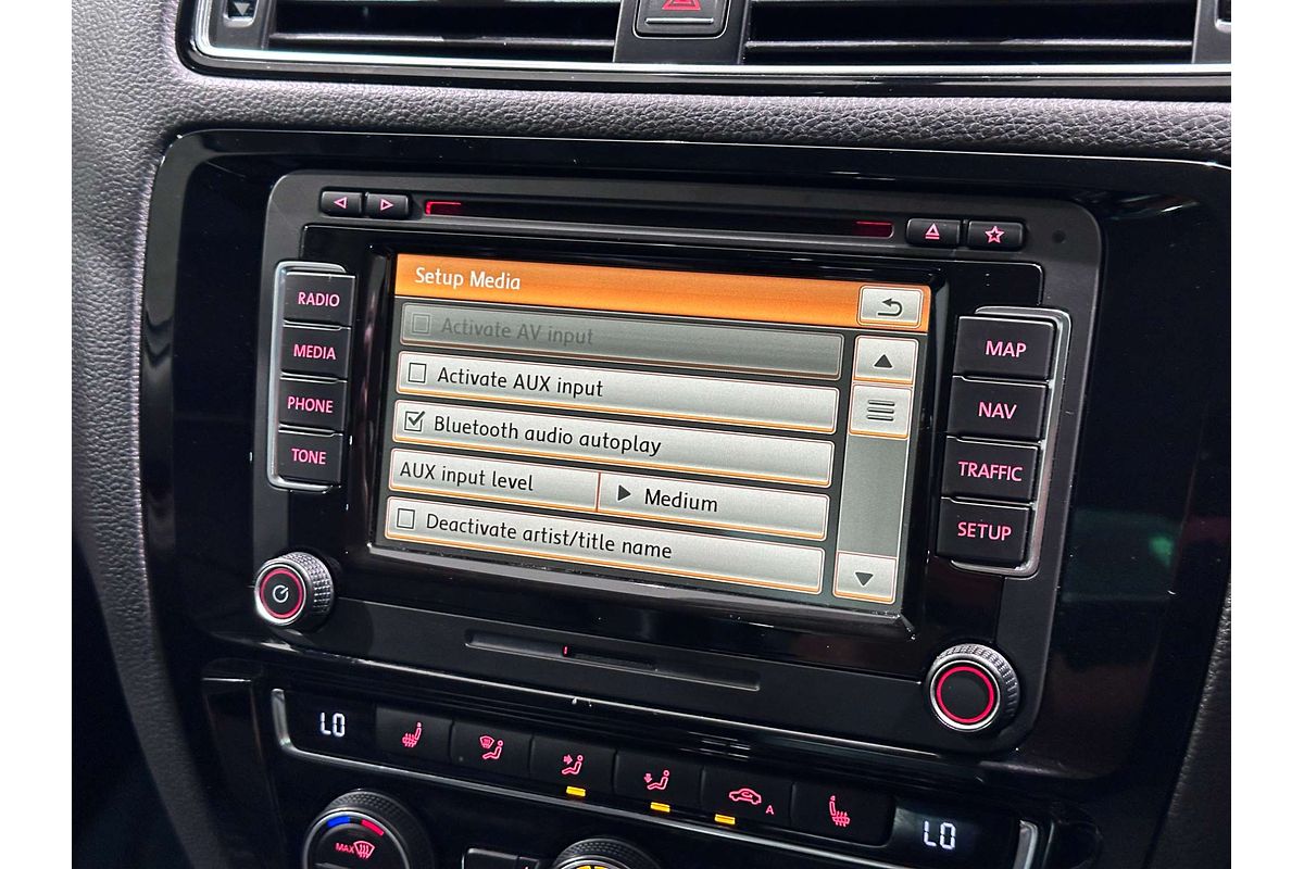 2015 Volkswagen Jetta 155TSI Highline Sport 1B