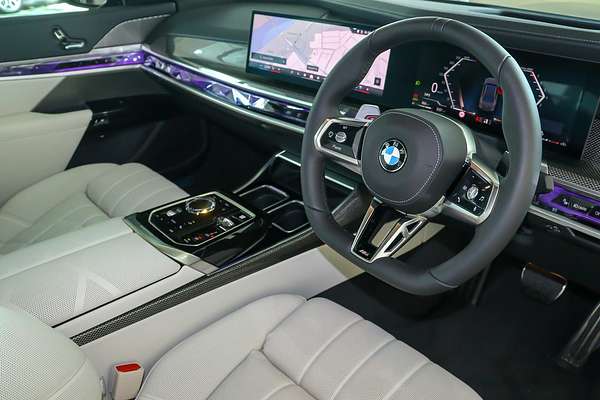 2024 BMW 7 Series 740i M Sport G70