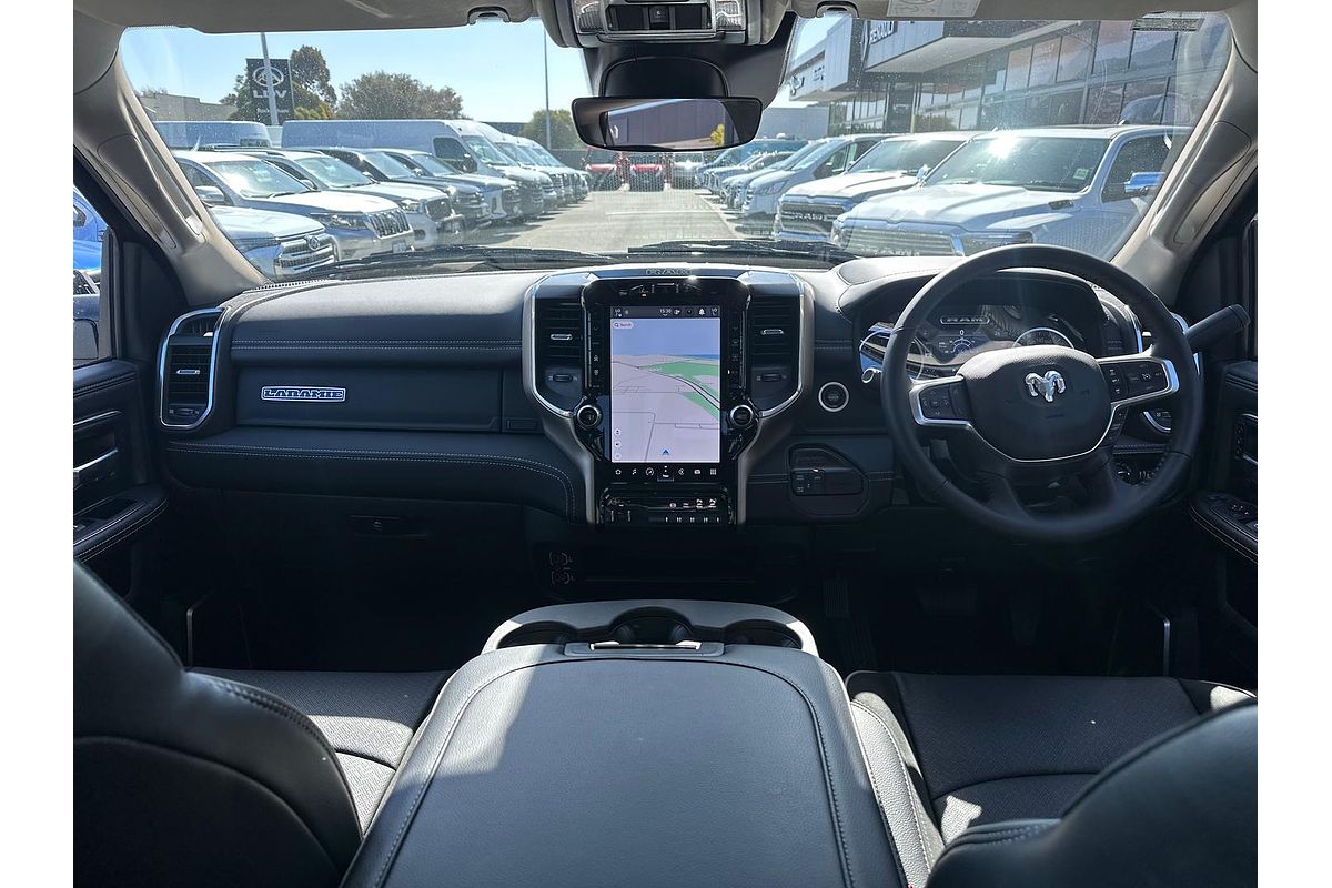 2024 RAM 2500 Laramie Rambox DJ 4X4