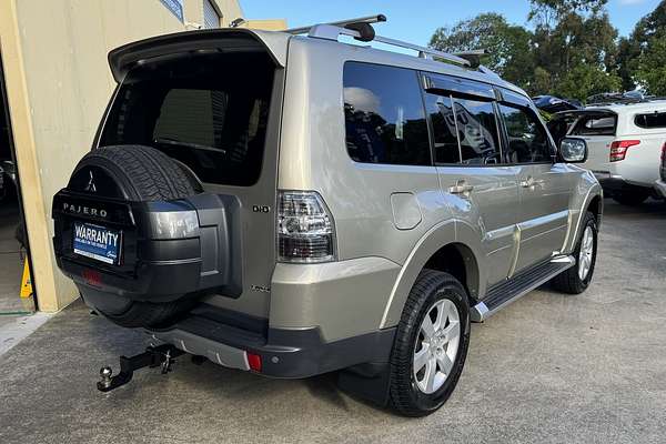 2007 Mitsubishi Pajero VR-X LWB (4x4) NS