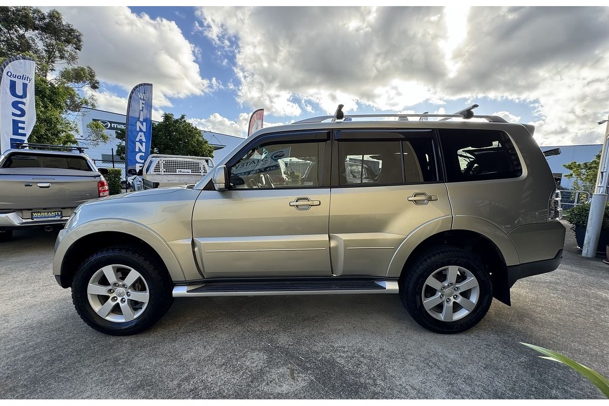 2007 Mitsubishi Pajero VR-X LWB (4x4) NS