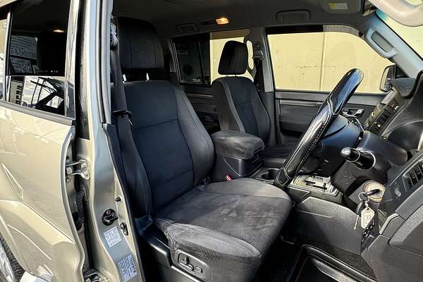 2007 Mitsubishi Pajero VR-X LWB (4x4) NS