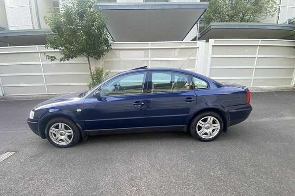2000 Volkswagen Passat