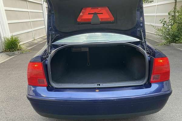2000 Volkswagen Passat