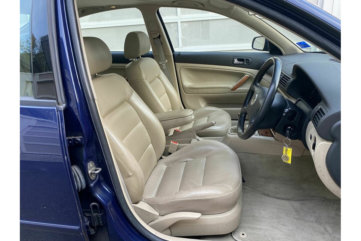 2000 Volkswagen Passat