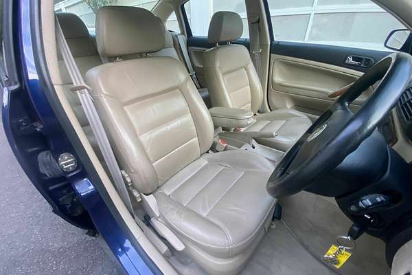 2000 Volkswagen Passat