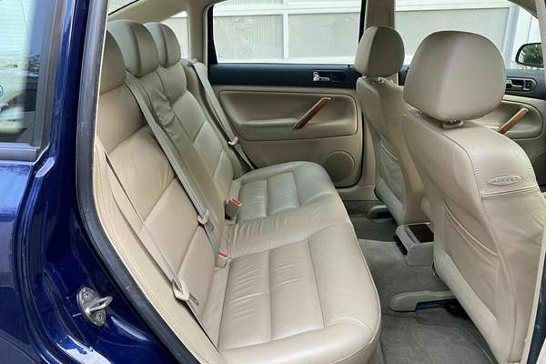 2000 Volkswagen Passat