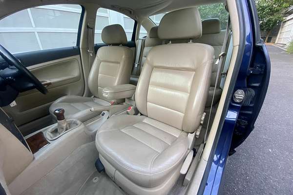 2000 Volkswagen Passat