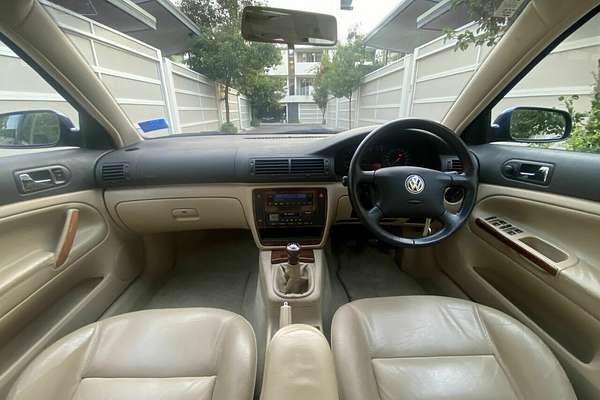2000 Volkswagen Passat