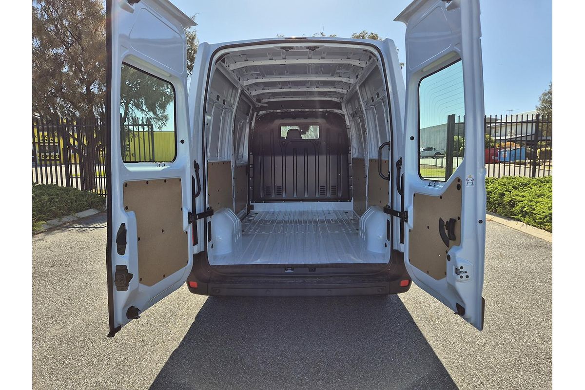 2024 Renault Master Pro 110kW X62 Phase 2 LWB