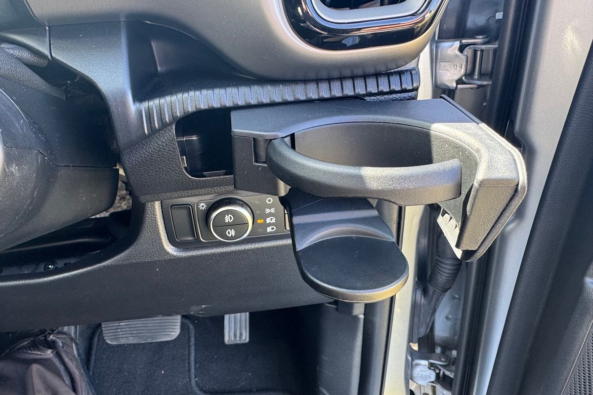 2024 Ford Everest Ambiente