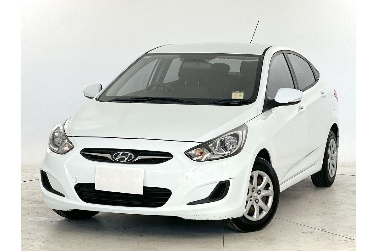 2014 Hyundai Accent Active RB2
