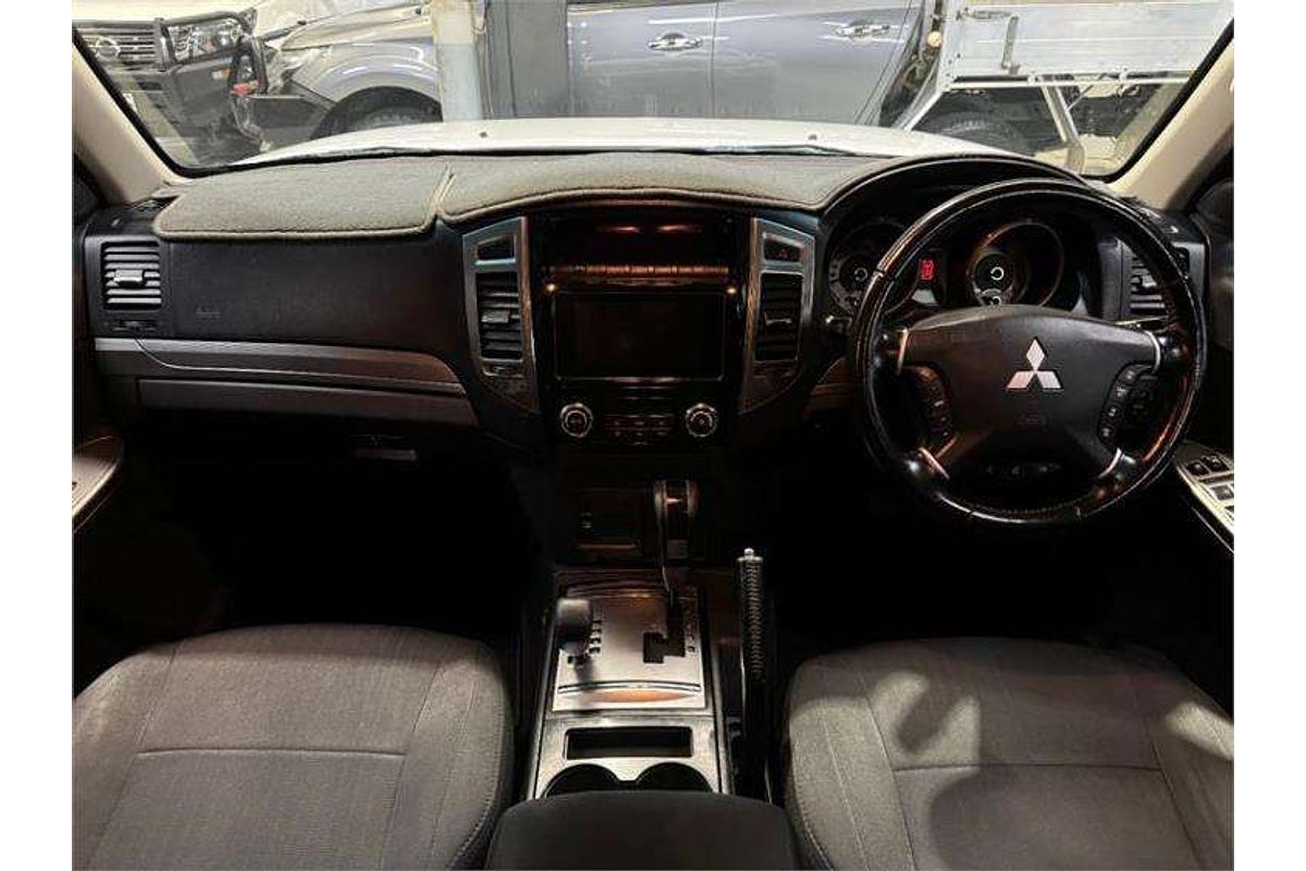 2018 Mitsubishi Pajero GLX NX