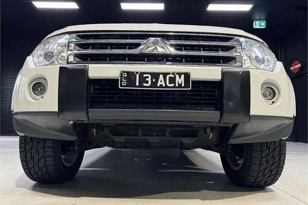 2018 Mitsubishi Pajero GLX NX