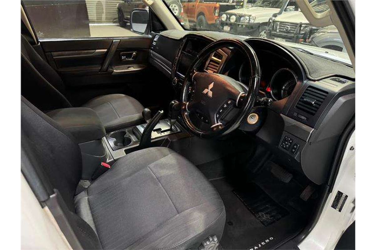 2018 Mitsubishi Pajero GLX NX