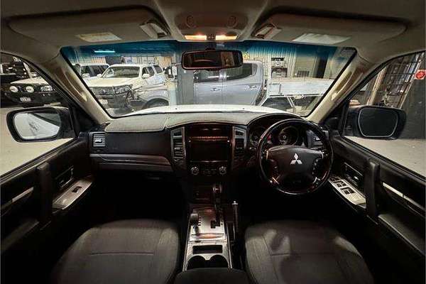2018 Mitsubishi Pajero GLX NX