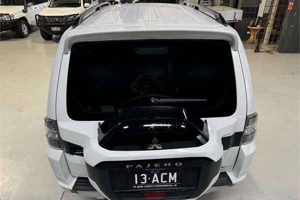 2018 Mitsubishi Pajero GLX NX