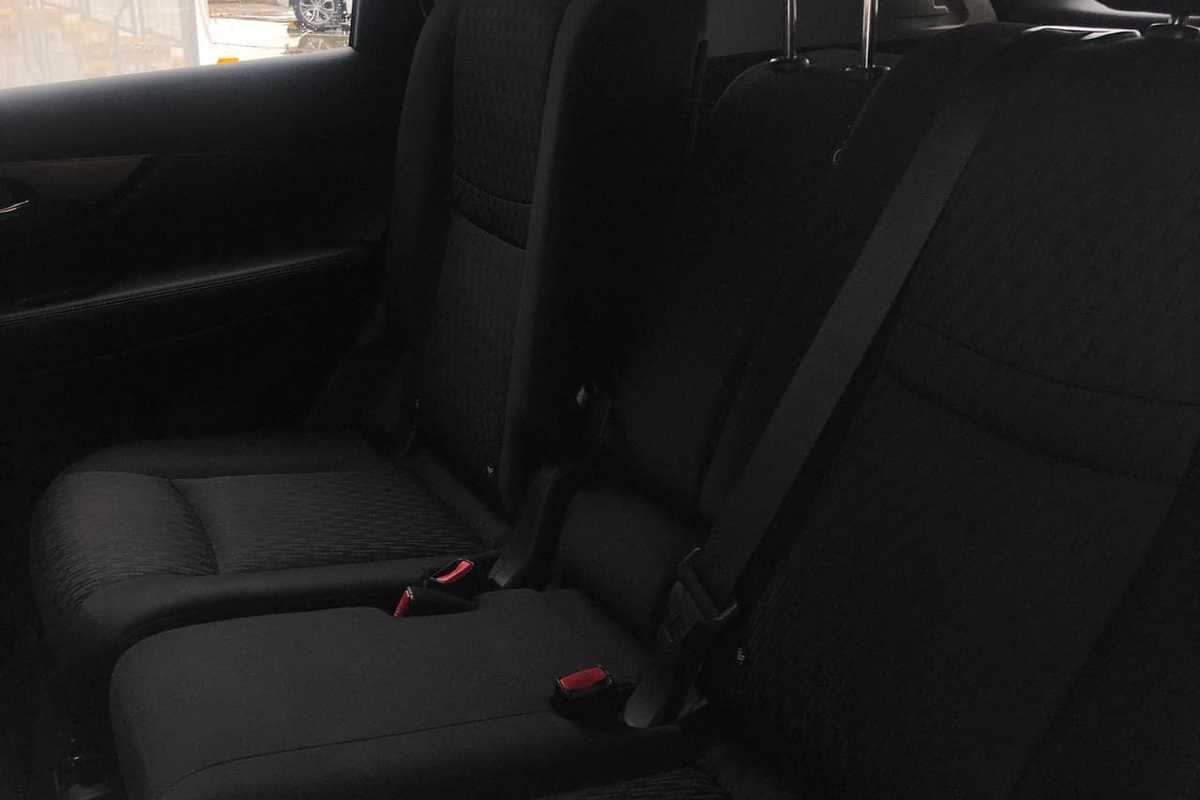 2017 Nissan X-TRAIL ST T32