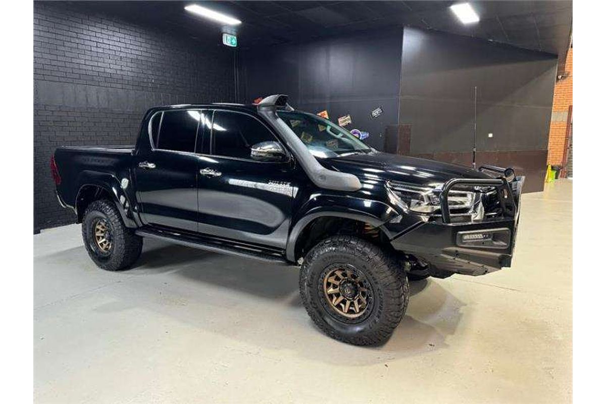 2020 Toyota Hilux SR5 GUN126R 4X4