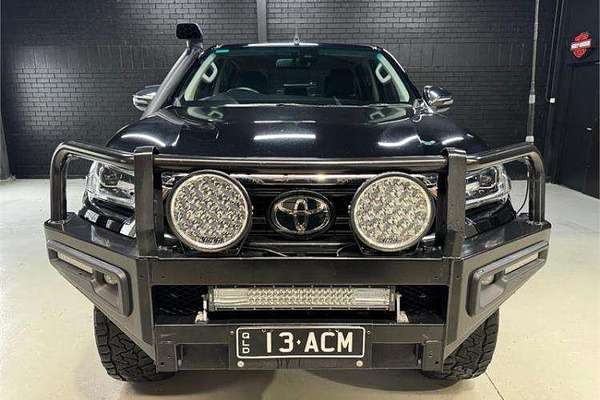 2020 Toyota Hilux SR5 GUN126R 4X4