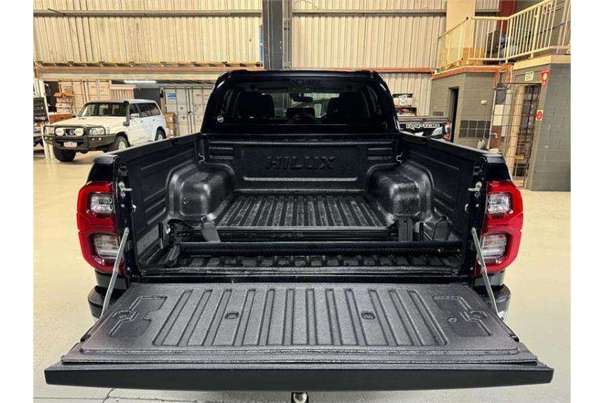 2020 Toyota Hilux SR5 GUN126R 4X4