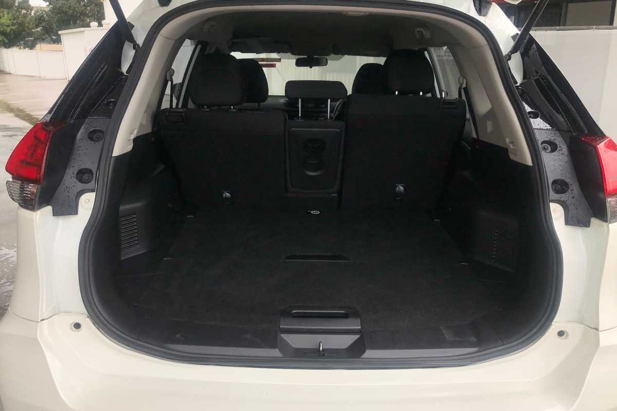 2017 Nissan X-TRAIL ST T32