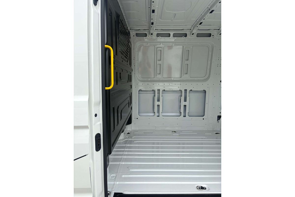 2024 Volkswagen Crafter 50 TDI410 SY1